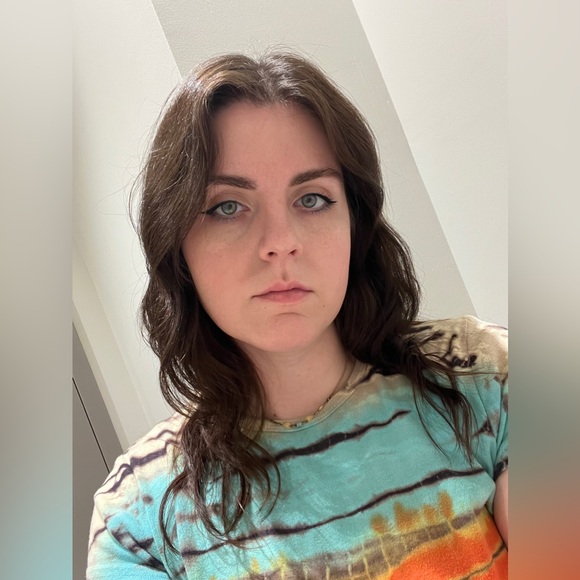 Meet your Posher, Devin - Picture 1 of 1